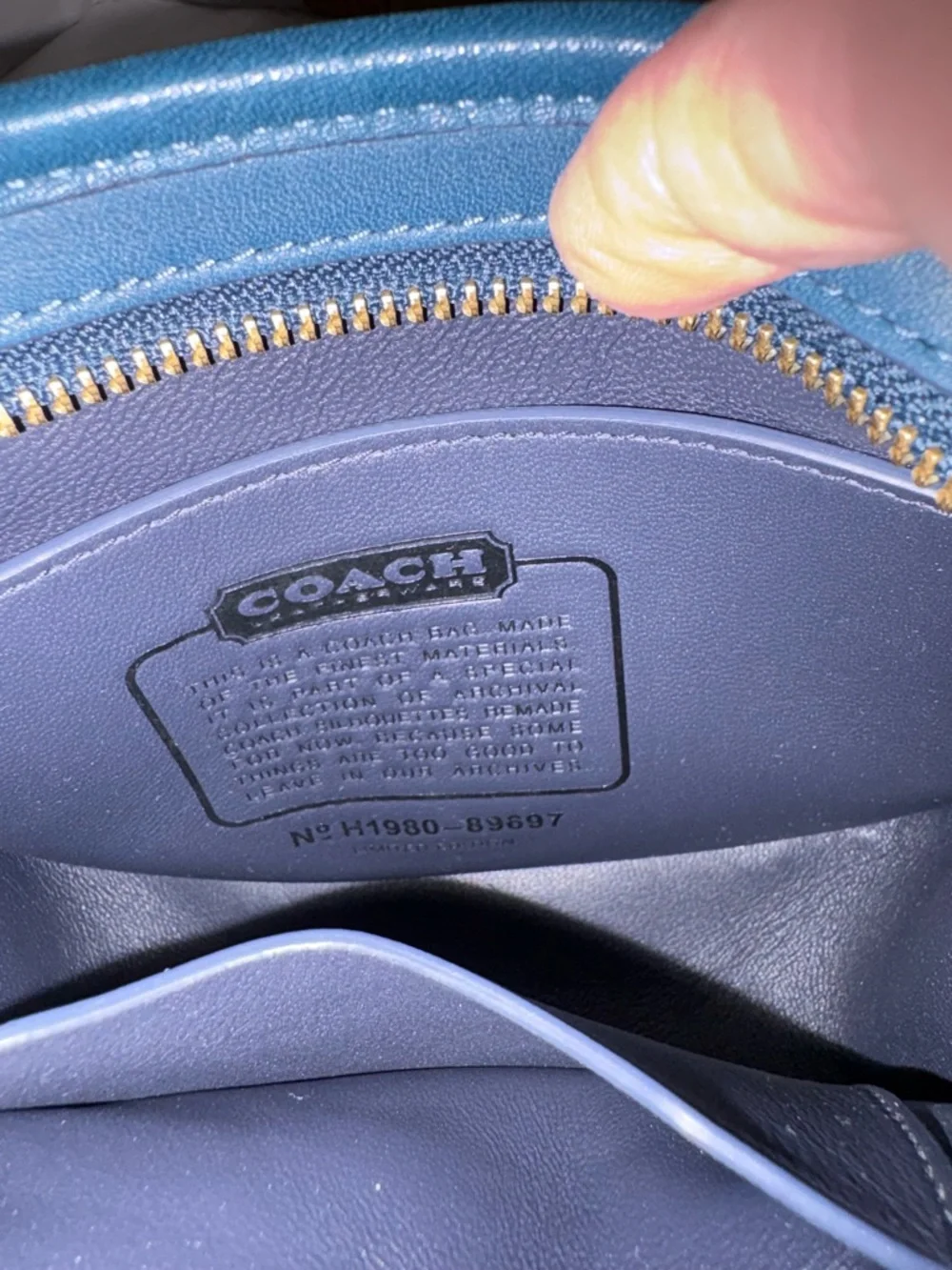 Coach Pebble Leather Crossbody Bag in Teal Zip closure adjustable strap w/charm - Picture 9 of 15